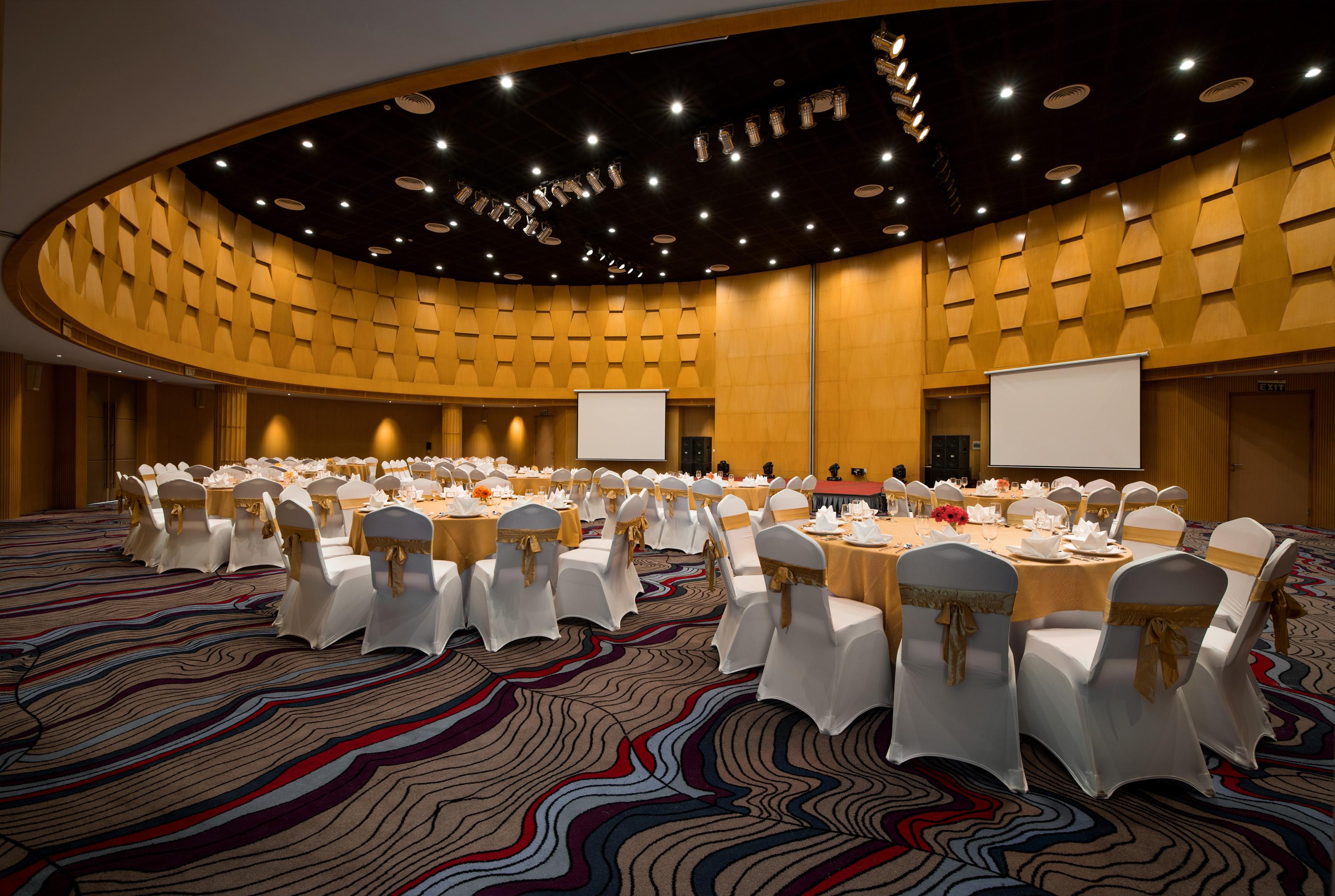 Pao'S Sapa Leisure Hotel Exterior foto The ballroom